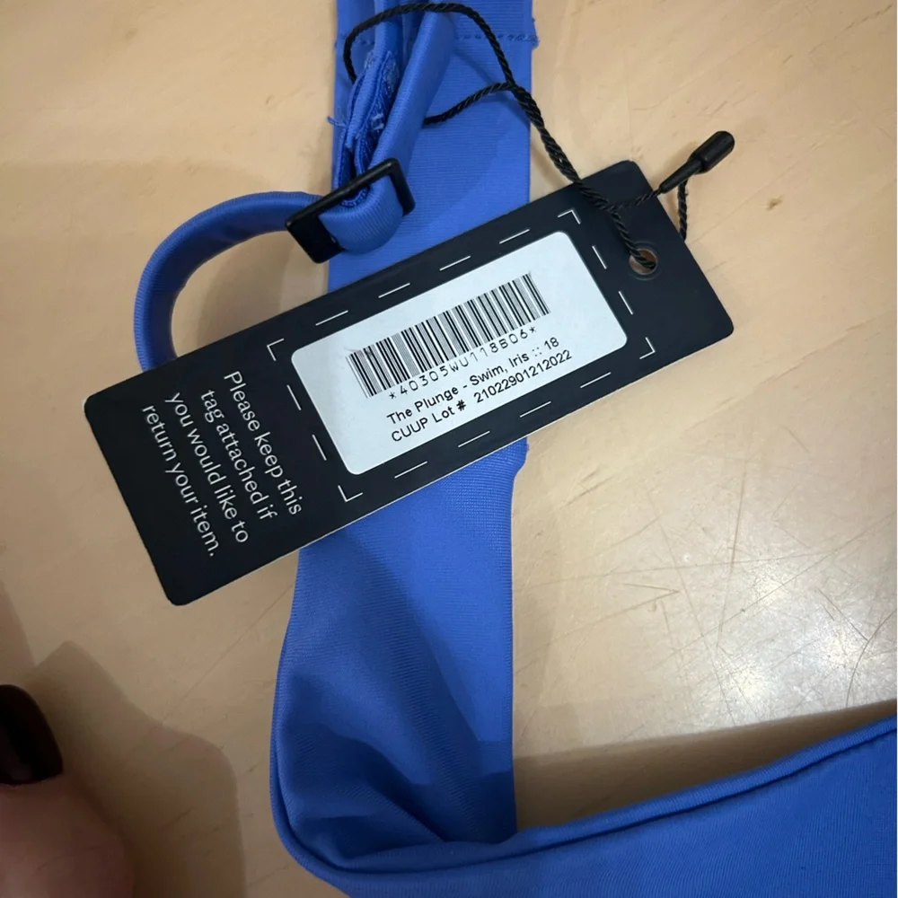 Cuup blue bathing suit 2 tops and one bottom - Picture 7 of 7